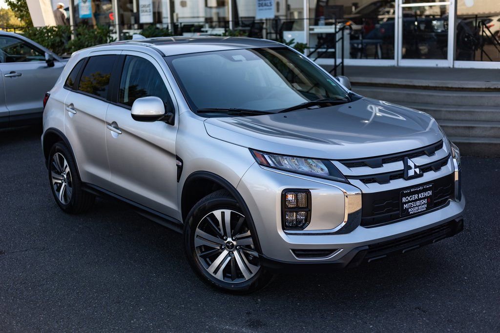 New 2025 Mitsubishi Outlander Sport ES video 2