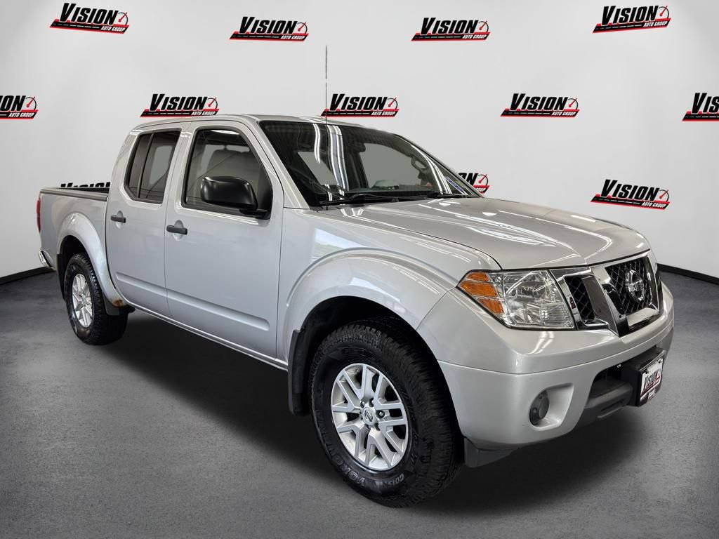 Used 2014 Nissan Frontier SV AWD/4WD image 3