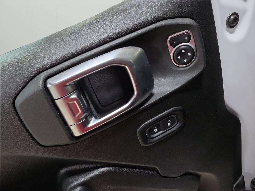 Certified 2025 Jeep Gladiator Sport AWD/4WD image 13