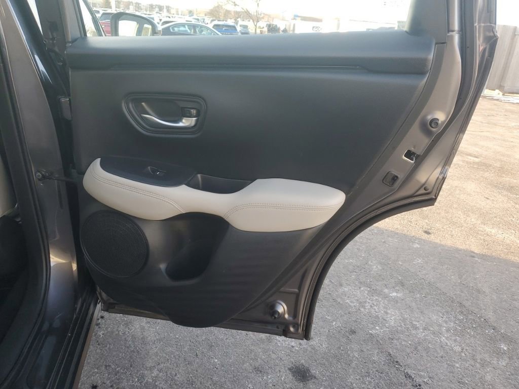 Used 2024 Honda HR-V LX image 28