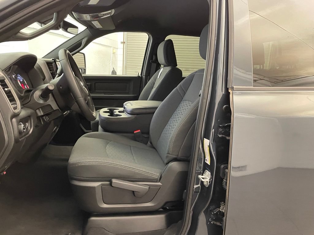 New 2026 RAM 2500 Warlock AWD/4WD image 18