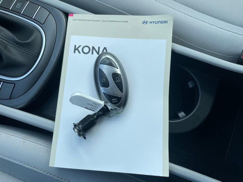 Used 2025 Hyundai Kona SEL image 43