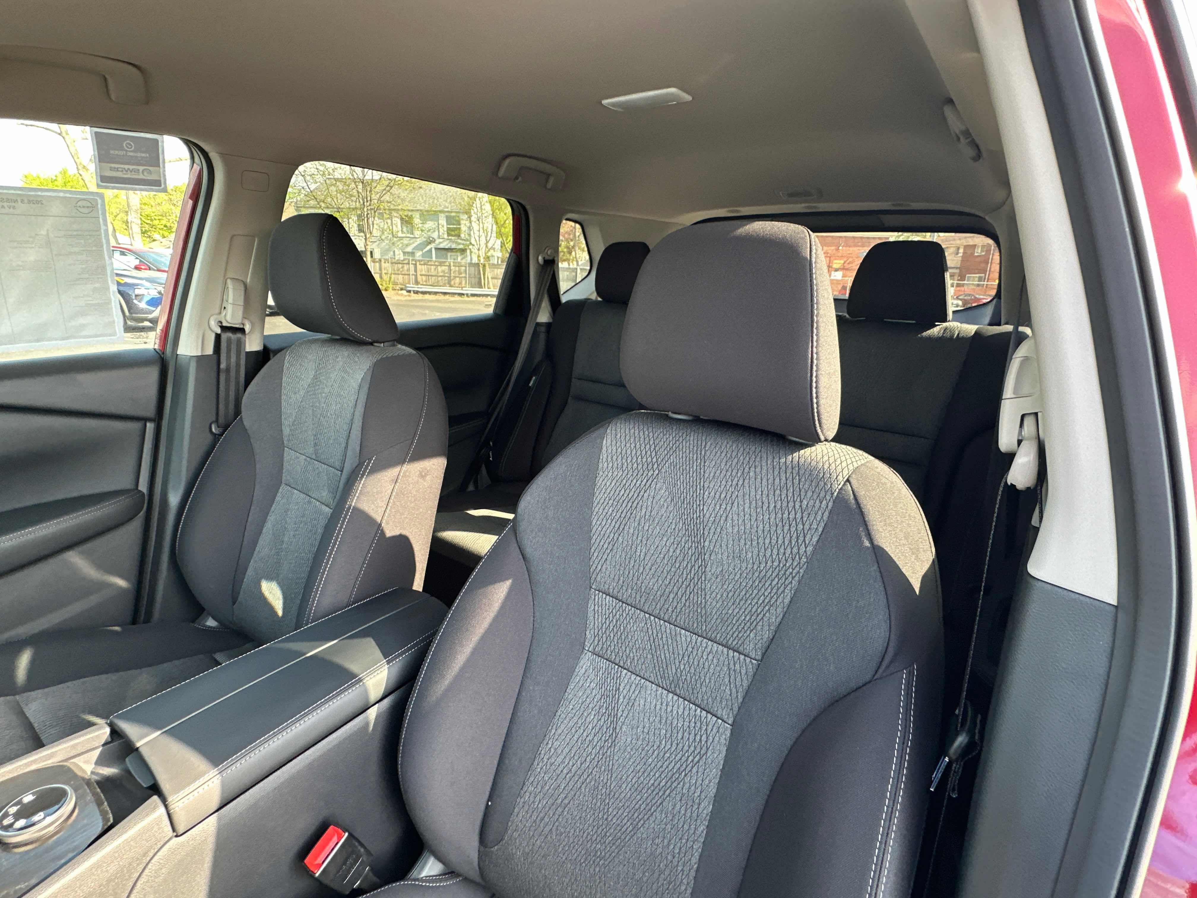 New 2026 Nissan Rogue SV AWD/4WD image 28