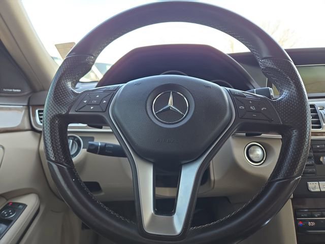 Used 2014 Mercedes-Benz E 350 4MATIC Sedan image 17