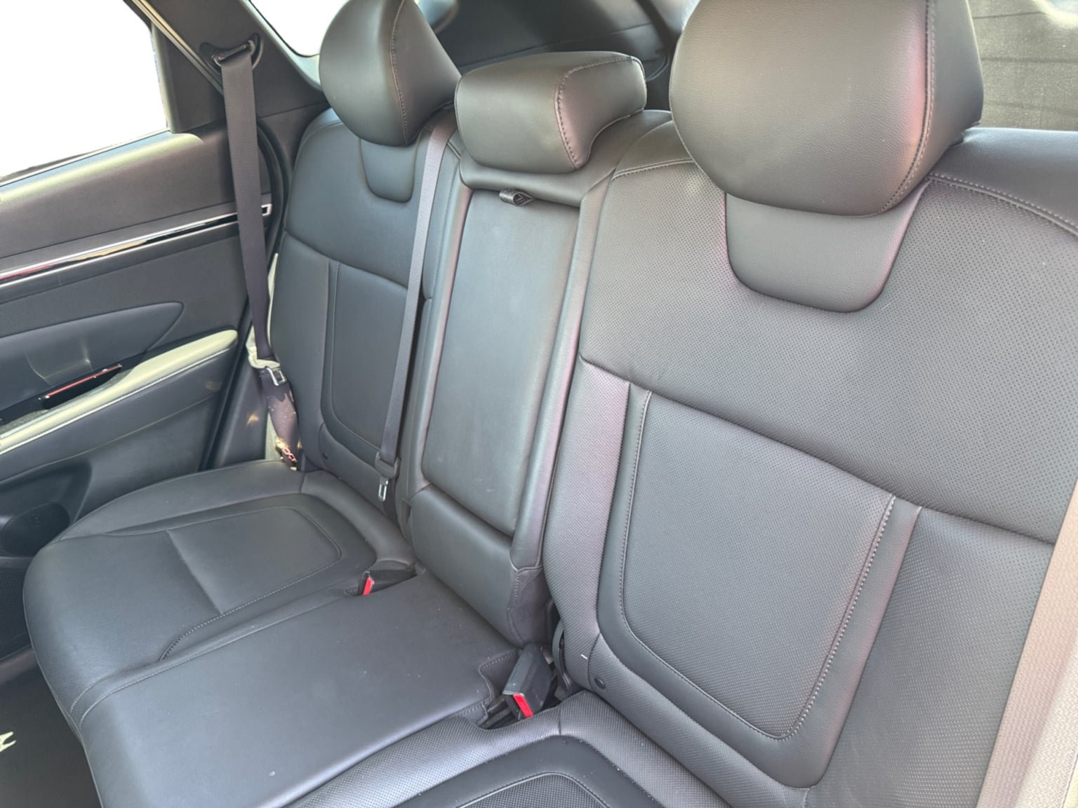 Used 2023 Hyundai Tucson Limited AWD/4WD image 16