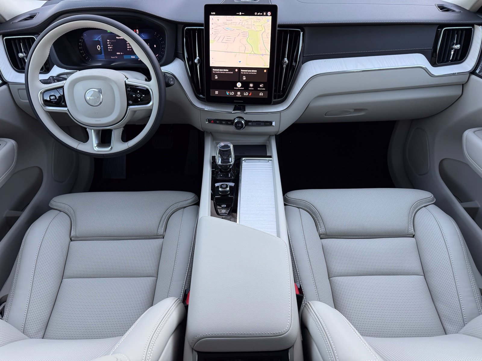 New 2027 Volvo XC60 B5 Ultra AWD/4WD image 22