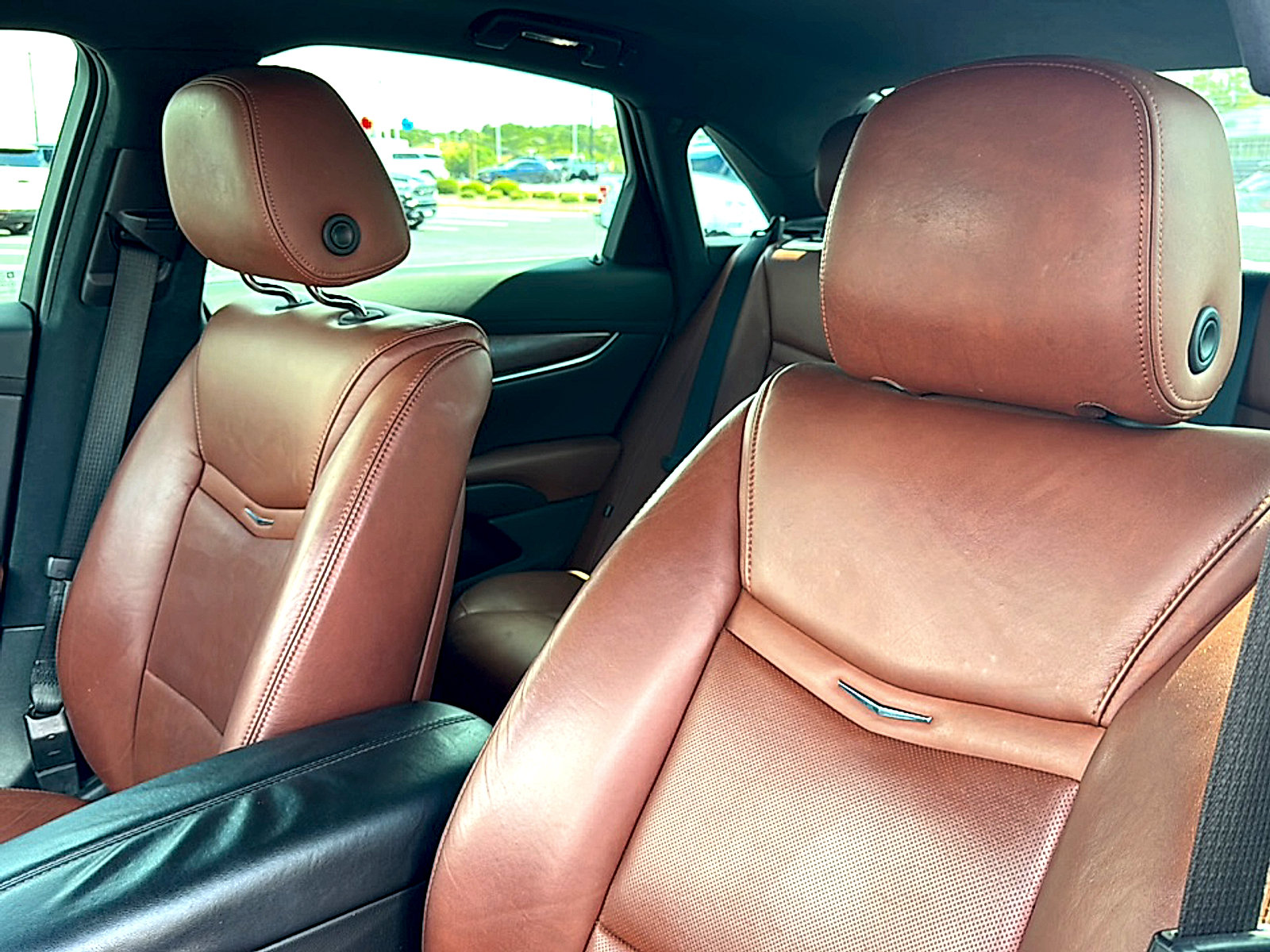 Used 2015 Cadillac XTS Luxury w/ Driver Awareness Package FWD image 14