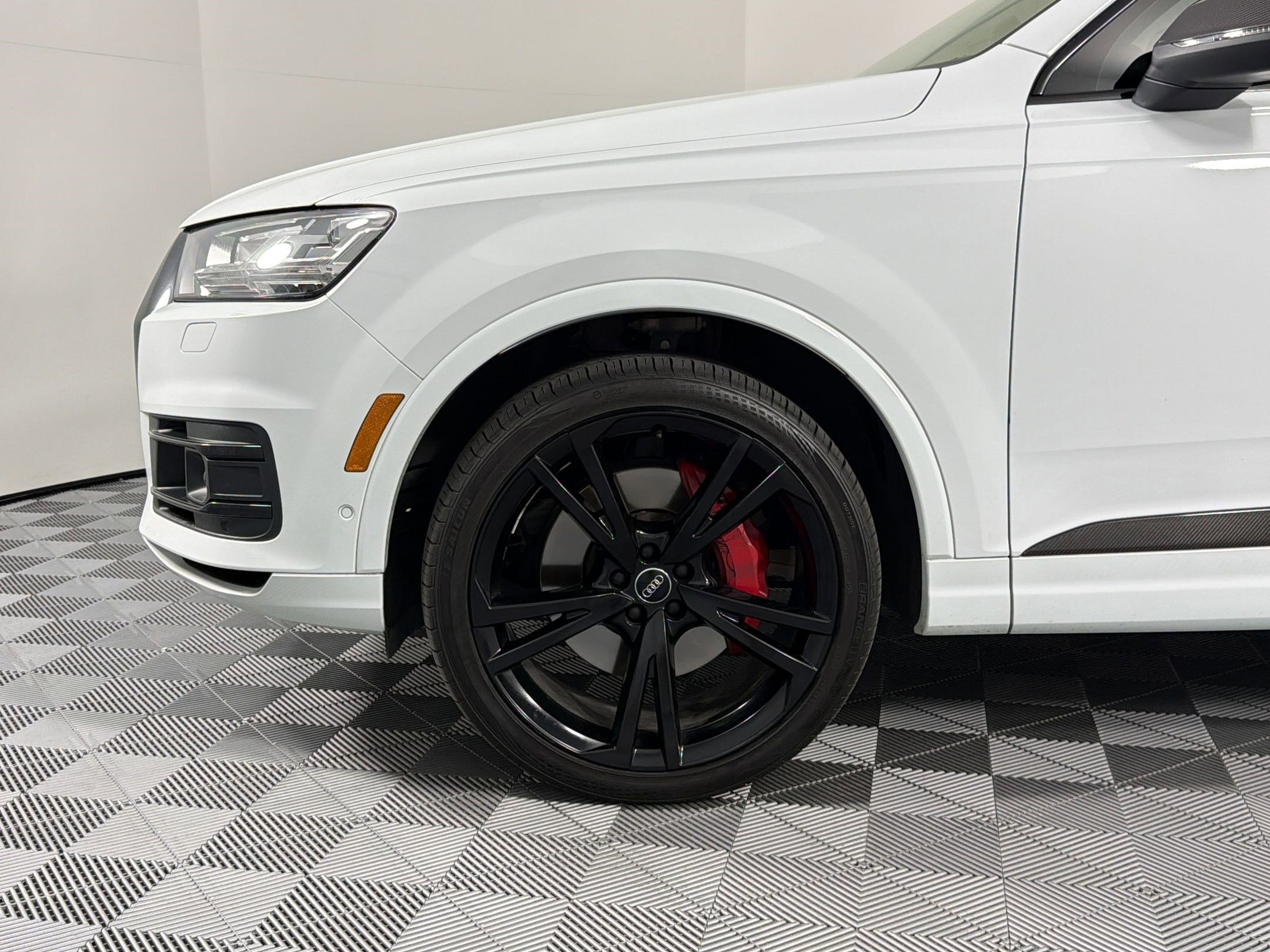 Used 2019 Audi Q7 3.0T Prestige w/ Prestige Package image 7