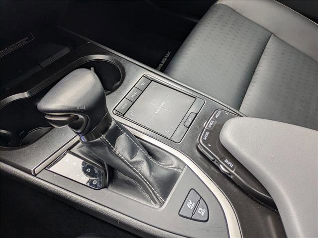 Used 2020 Lexus UX 250h AWD/4WD image 12