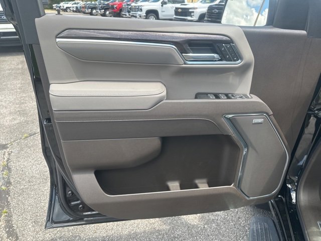 New 2025 Chevrolet Silverado 1500 LTZ w/ Technology Package image 11