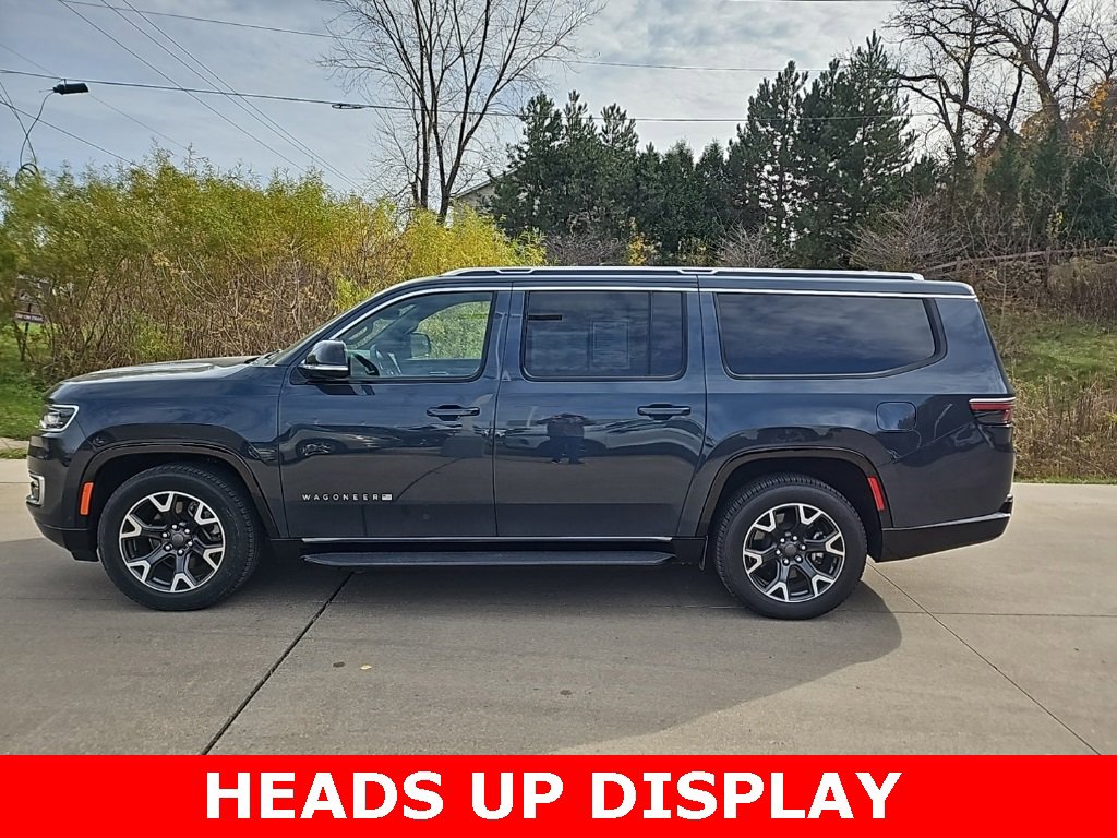 Used 2024 Jeep Wagoneer L Series III w/ Flexible Seating Group image 7