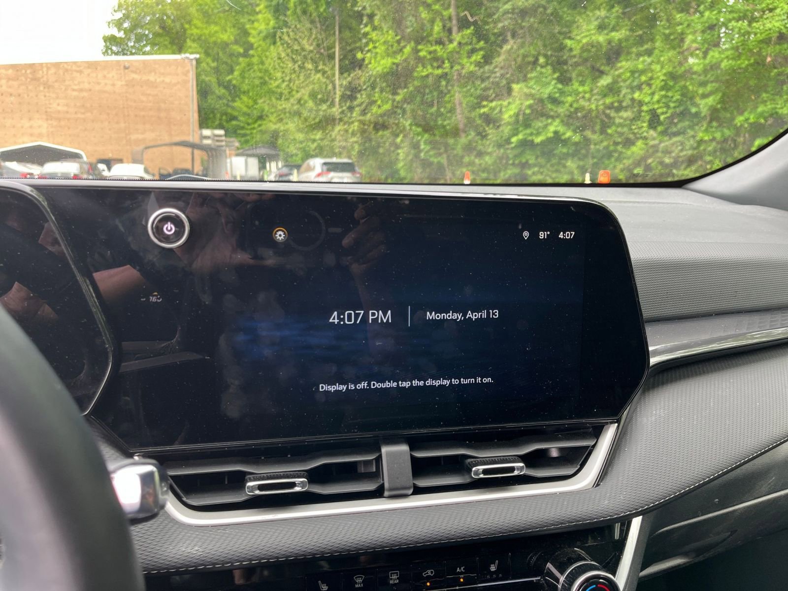 Used 2025 Chevrolet Equinox LT FWD image 17