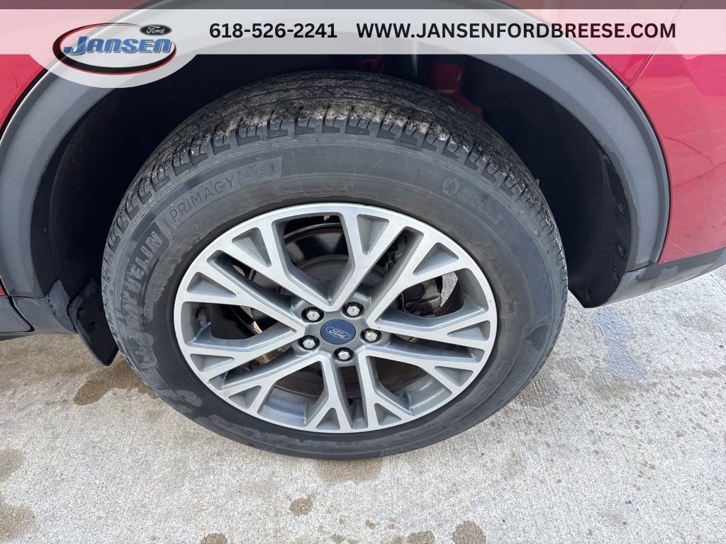 Used 2022 Ford Escape SEL w/ Technology Package image 8