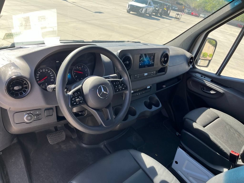Used 2024 Mercedes-Benz Sprinter 3500 image 14