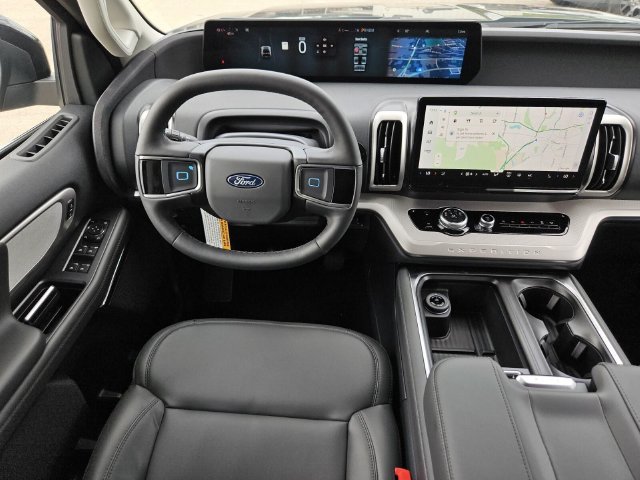 New 2026 Ford Expedition Active RWD image 17