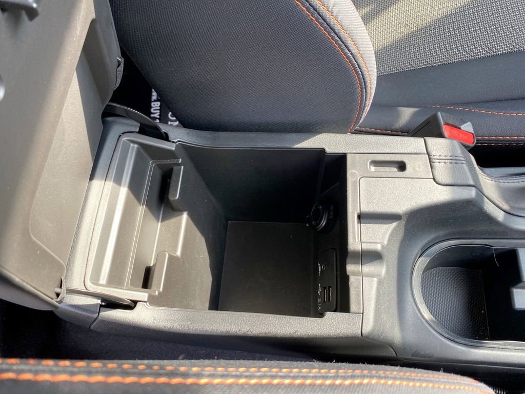 Used 2019 Subaru Crosstrek 2.0i Premium w/ Eyesight System image 32