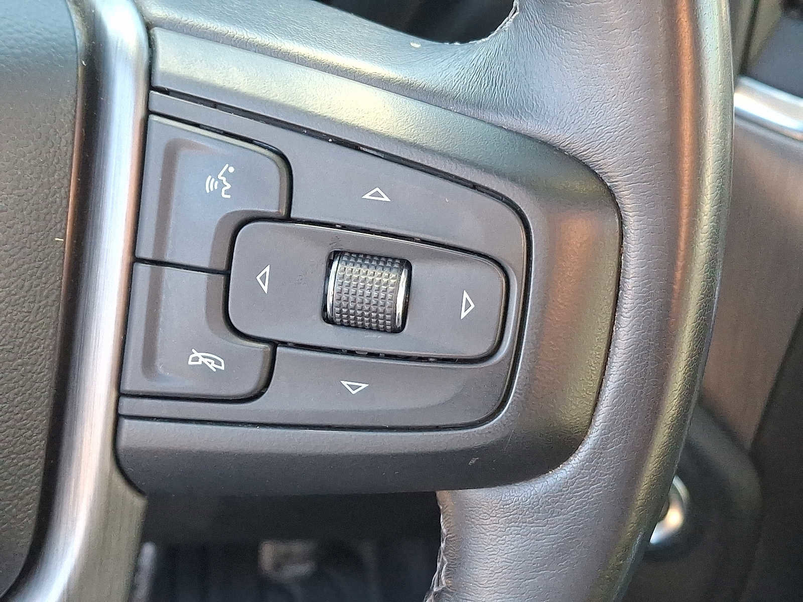 Used 2022 GMC Sierra 2500 Denali w/ Denali Ultimate Package image 25