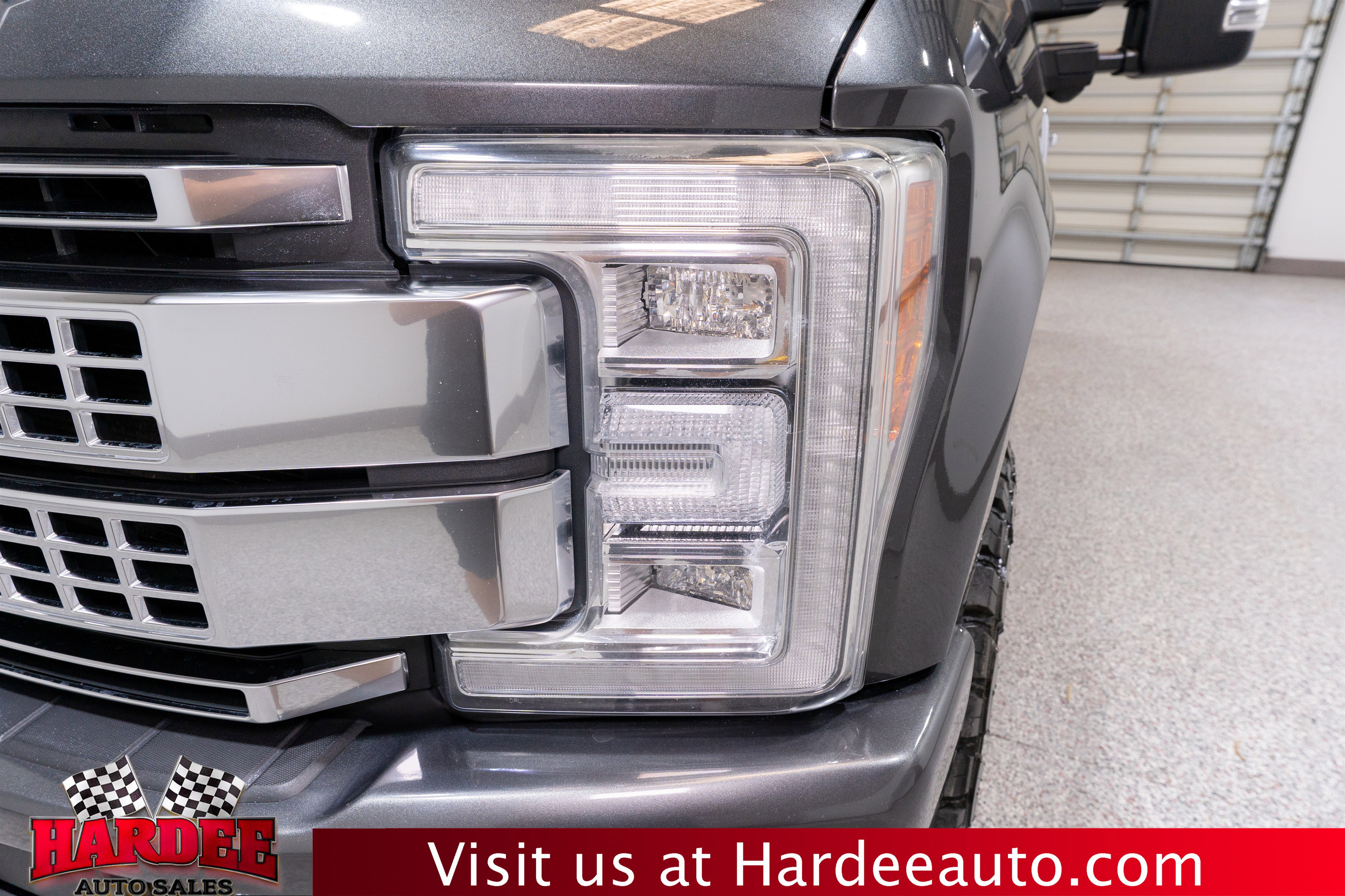 Used 2018 Ford F250 Platinum w/ Platinum Ultimate Package AWD/4WD image 8