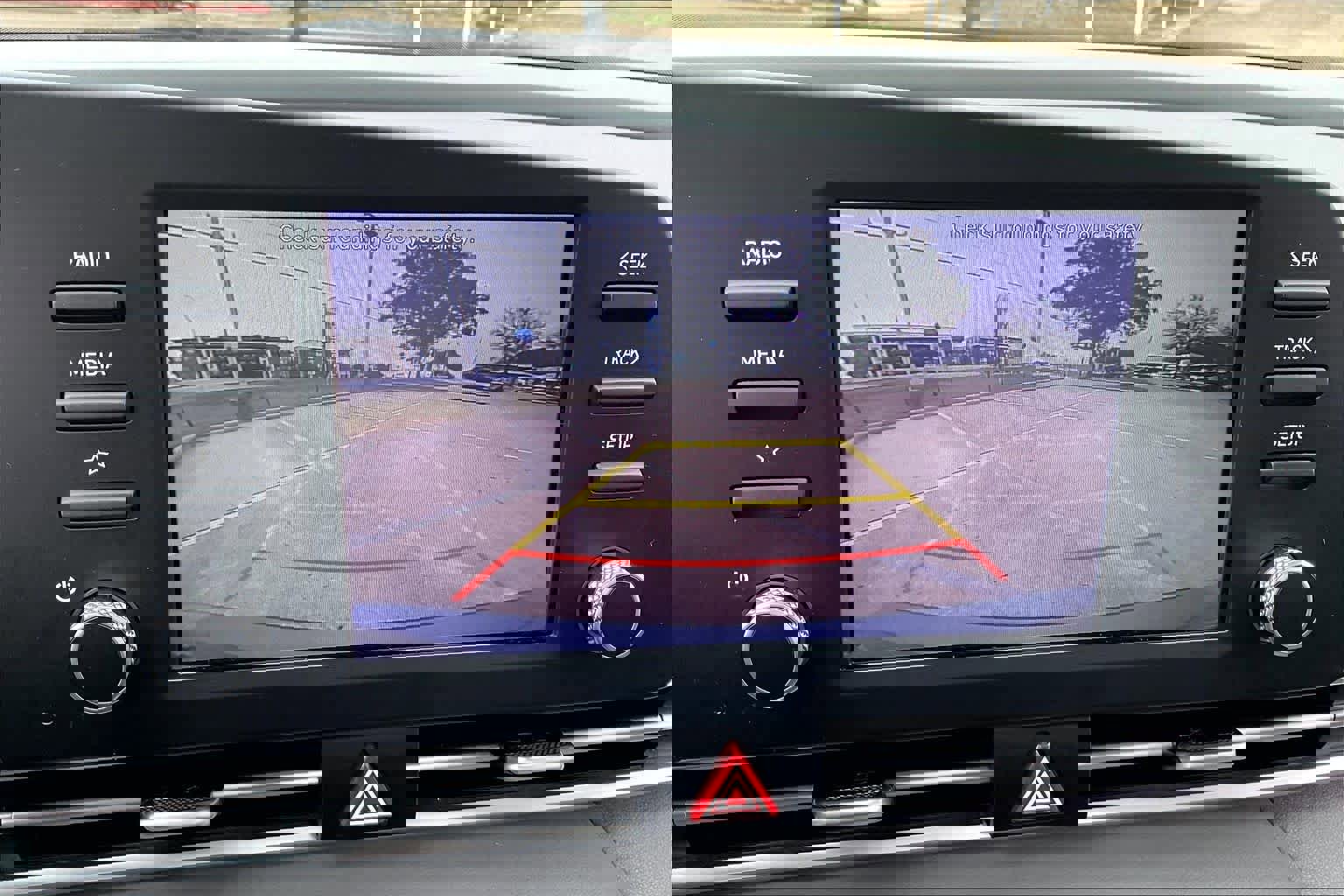 Used 2022 Hyundai Elantra SEL w/ Preferred Accessory Package image 25