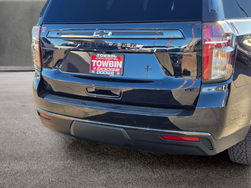 Used 2021 Chevrolet Suburban Z71 AWD/4WD image 5