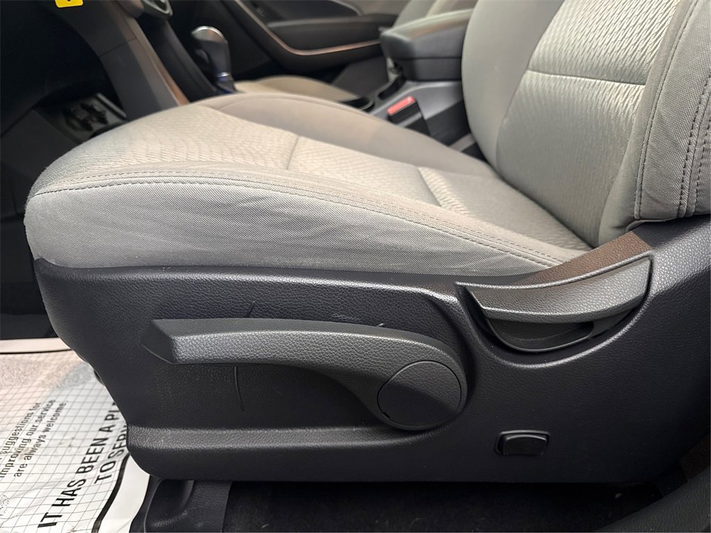 Used 2018 Hyundai Santa Fe Sport image 39