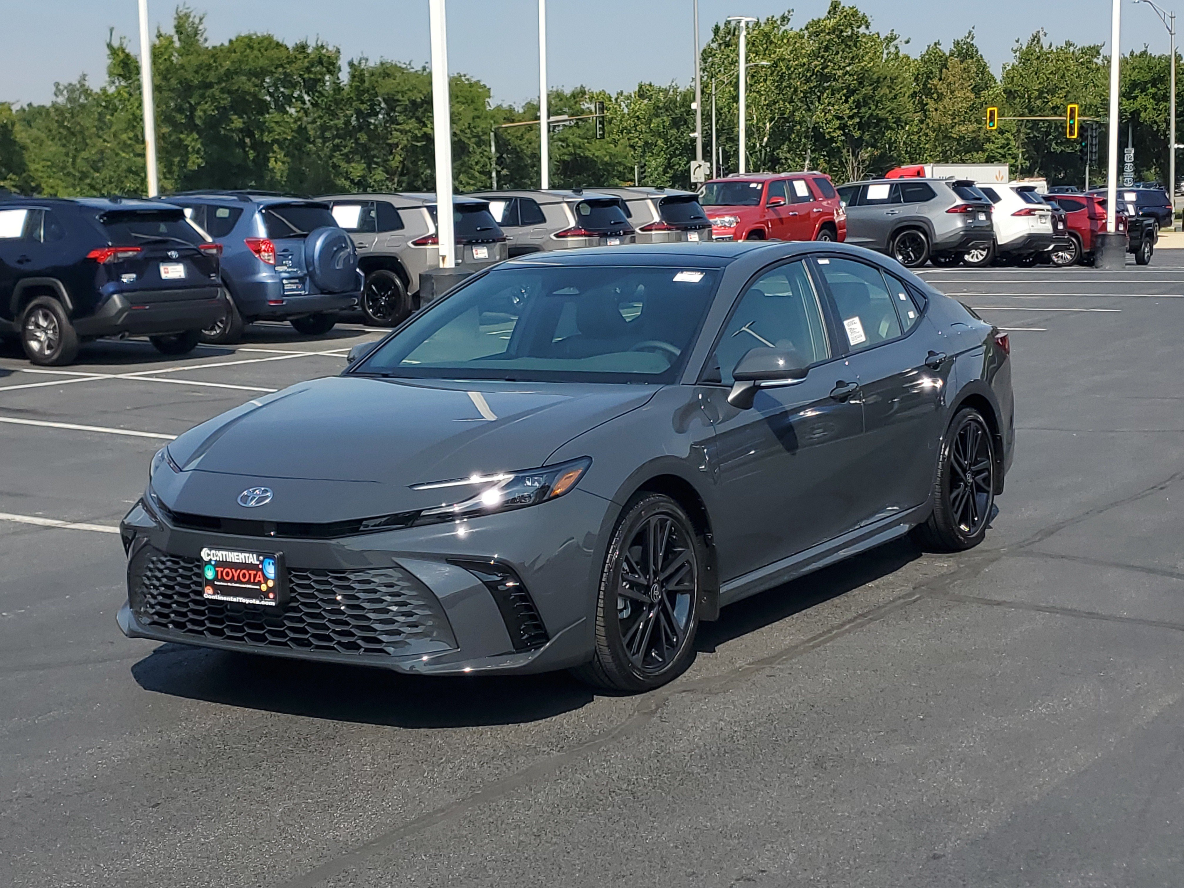 New 2026 Toyota Camry XSE AWD/4WD image 3
