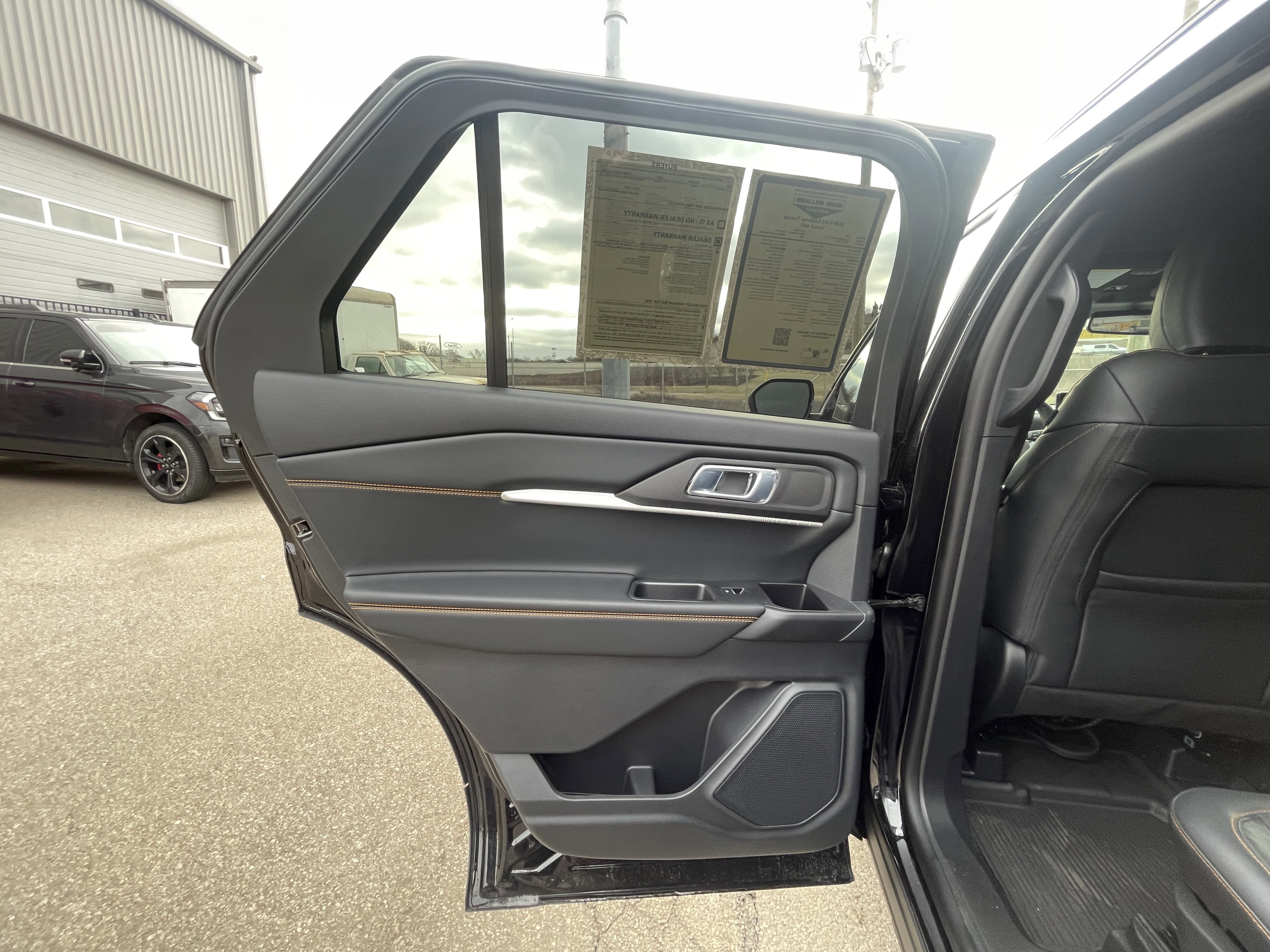 Used 2026 Ford Explorer Tremor w/ Tremor Convenience Package AWD/4WD image 24