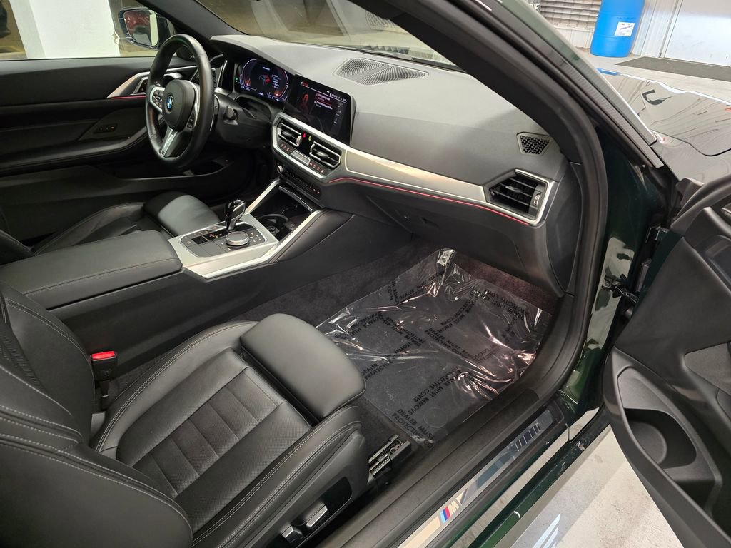 Used 2023 BMW 440i xDrive Coupe w/ Premium Package image 32