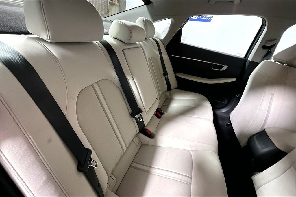 Used 2025 Hyundai Sonata SEL FWD image 22