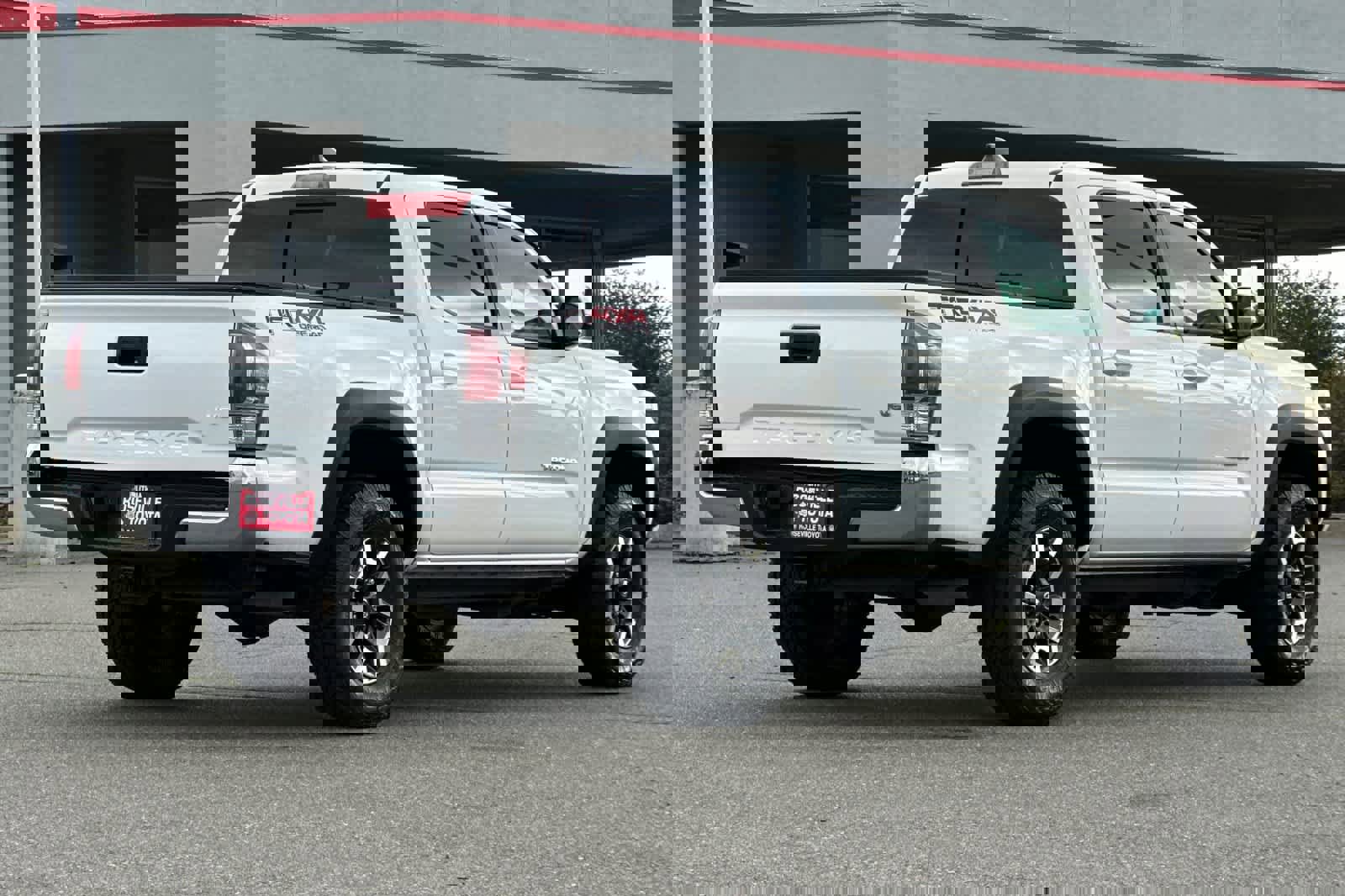 Certified 2023 Toyota Tacoma TRD Off-Road image 2