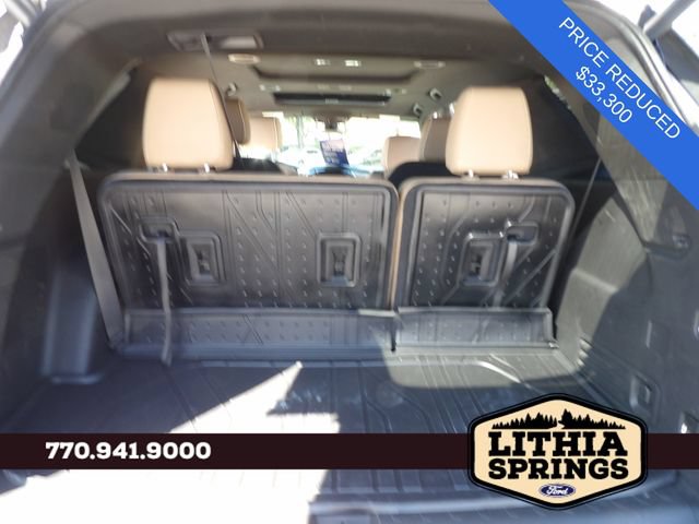 Used 2023 Chevrolet Traverse Premier w/ LPO, Floor Liner Package AWD/4WD image 28