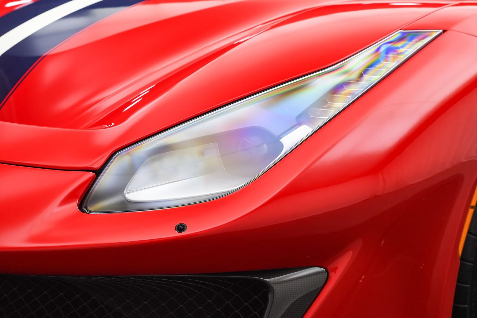 Used 2020 Ferrari 488 Pista Coupe RWD image 31