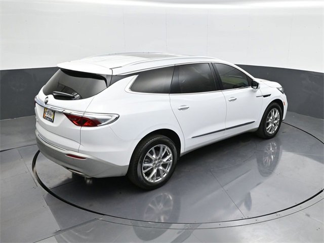 Used 2023 Buick Enclave Premium w/ Experience Buick Package image 18