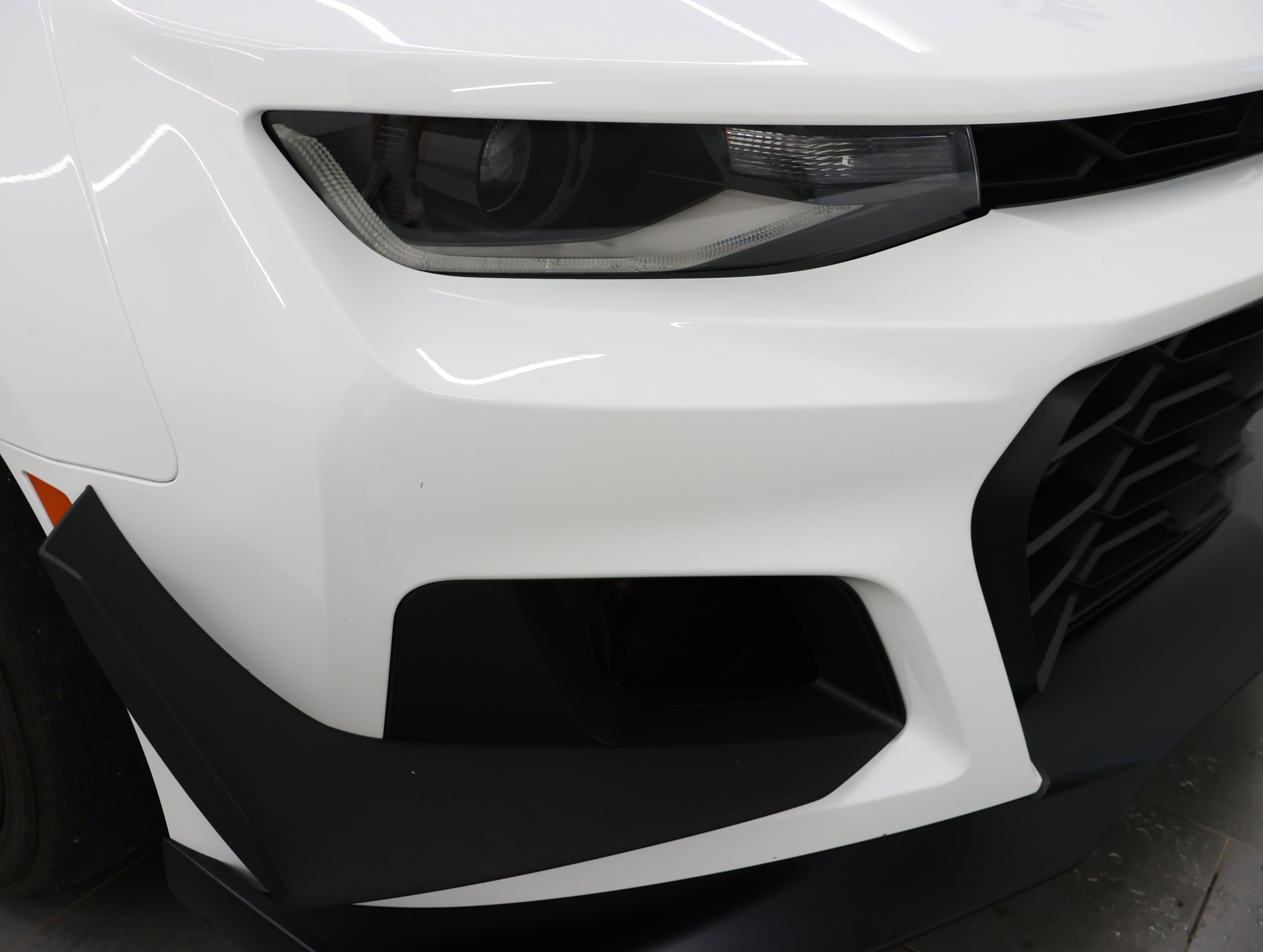 Used 2019 Chevrolet Camaro ZL1 RWD image 22