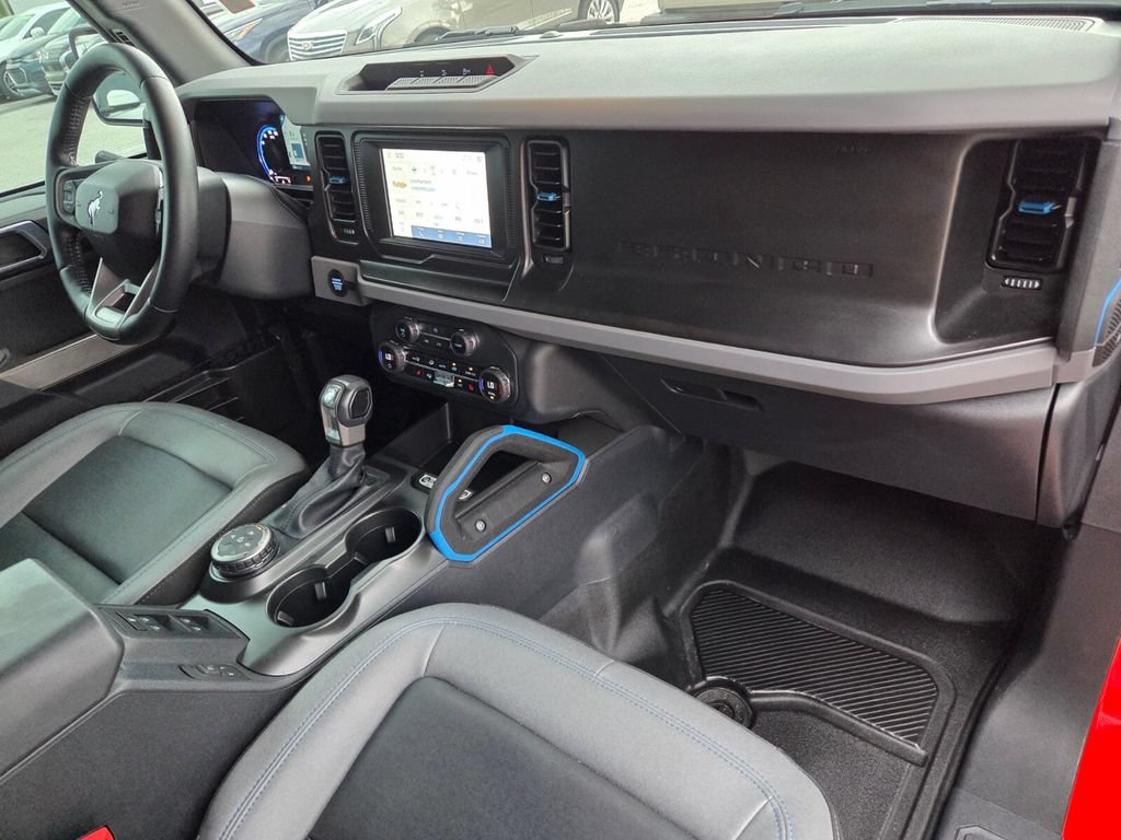 Used 2023 Ford Bronco Black Diamond AWD/4WD image 19