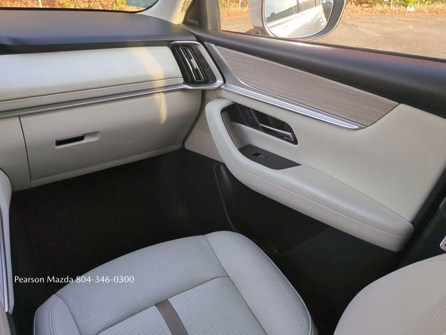 Used 2024 MAZDA CX-90 3.3 Turbo S w/ Premium Package image 18