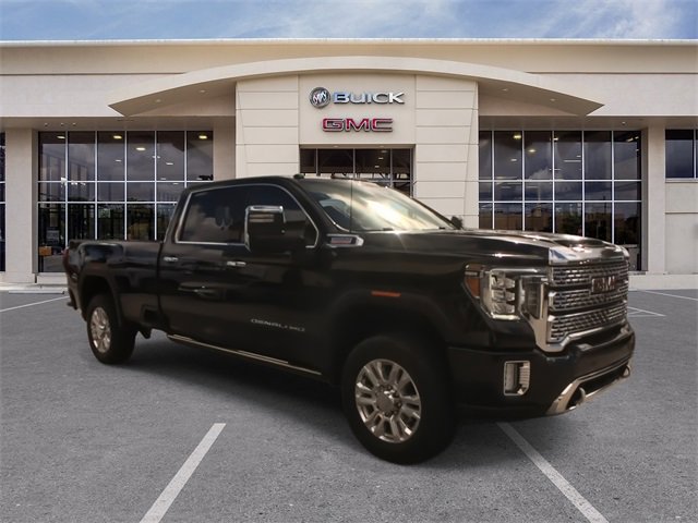 Used 2021 GMC Sierra 3500 Denali w/ Denali Ultimate Package image 3