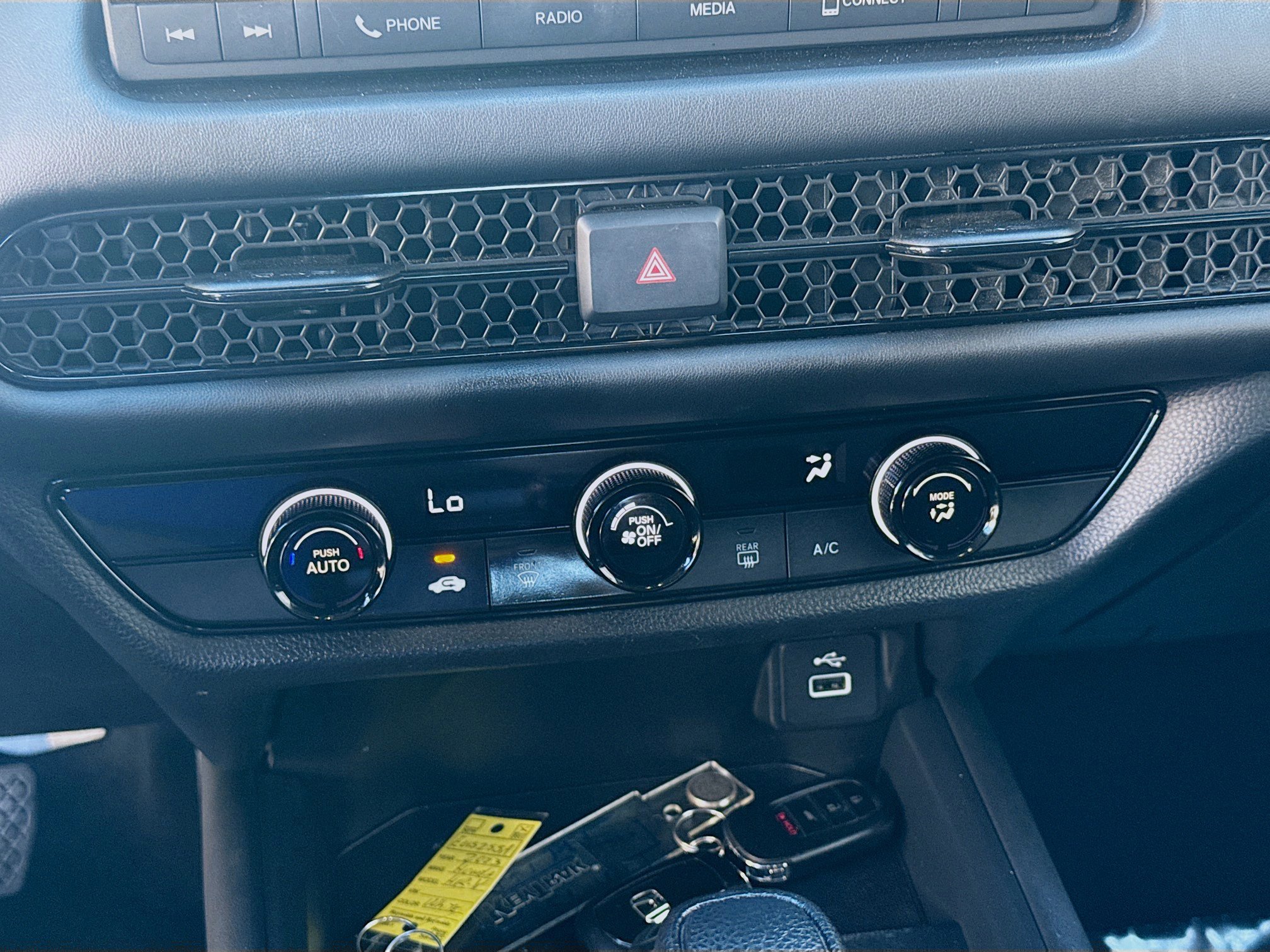 Certified 2023 Honda HR-V LX image 14