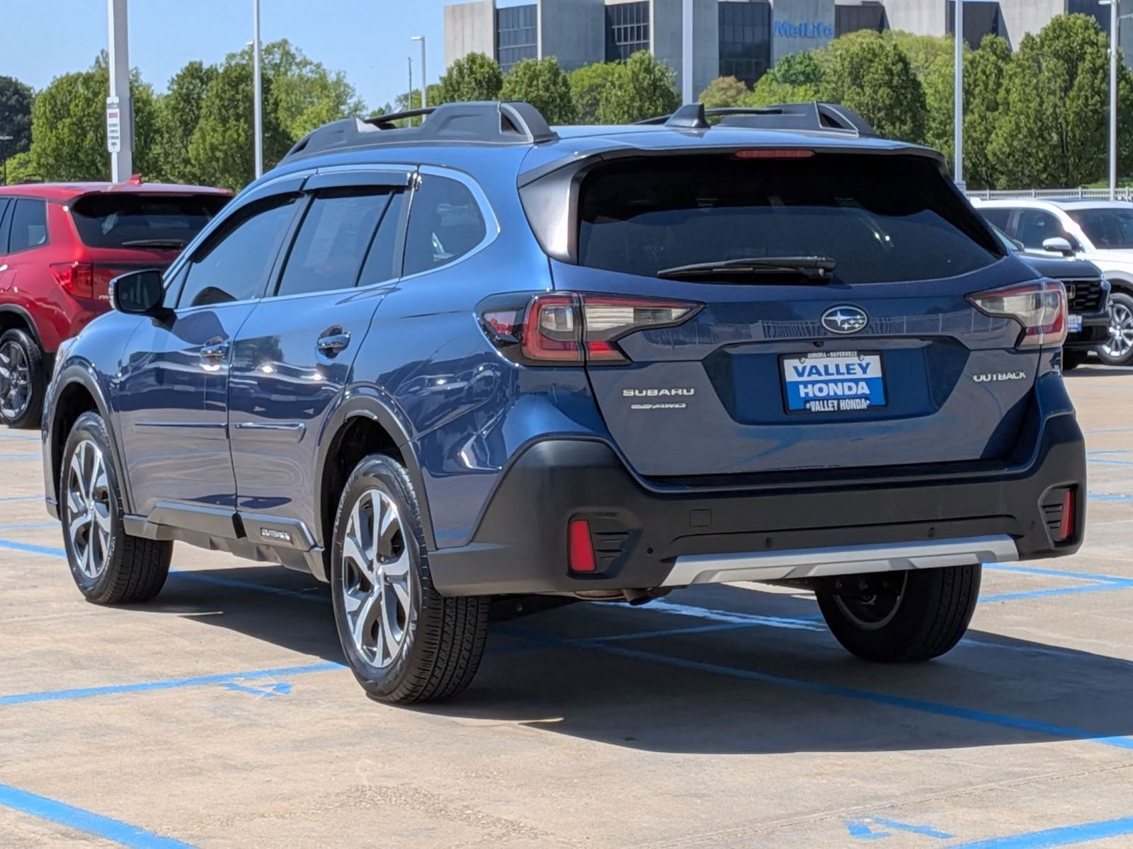 Used 2022 Subaru Outback Limited AWD/4WD image 8