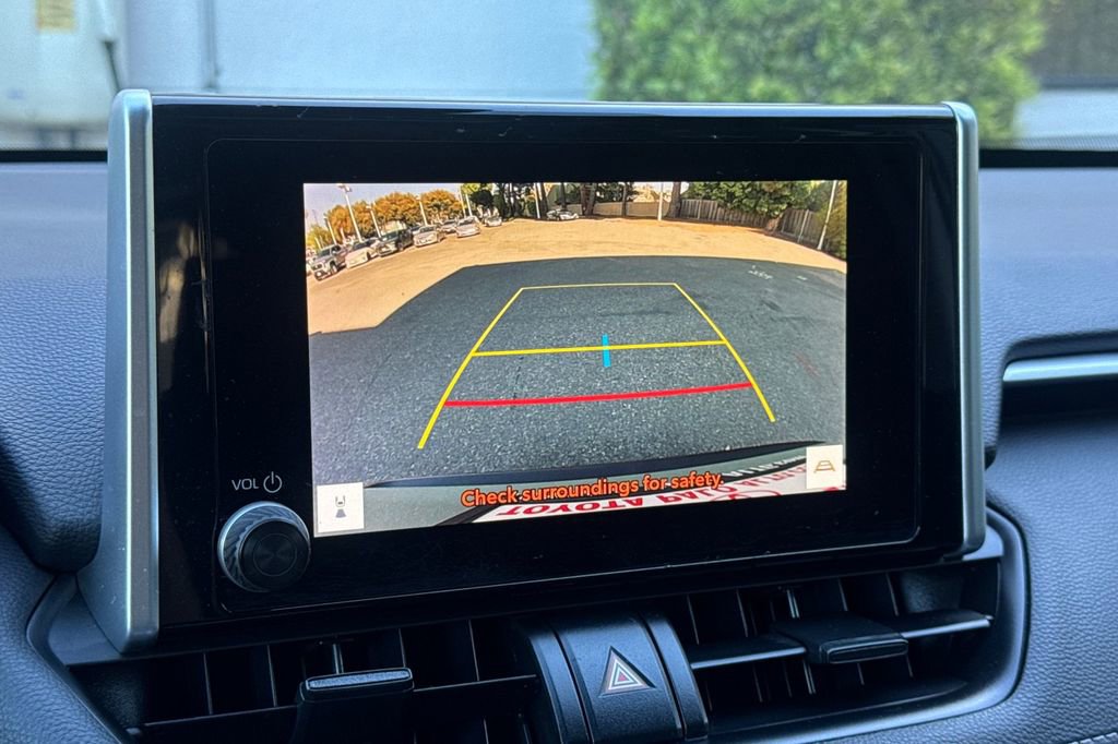Certified 2023 Toyota RAV4 XLE w/ Convenience Package image 19