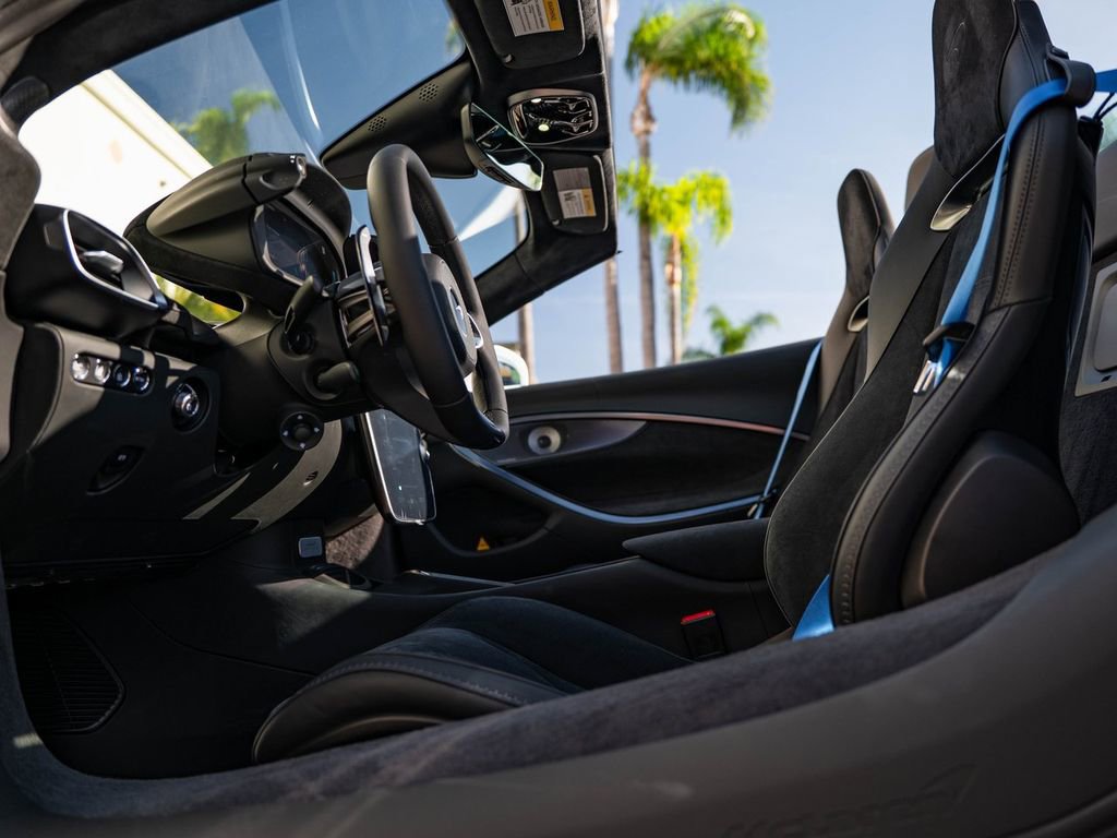 New 2026 McLaren Artura Spider image 20