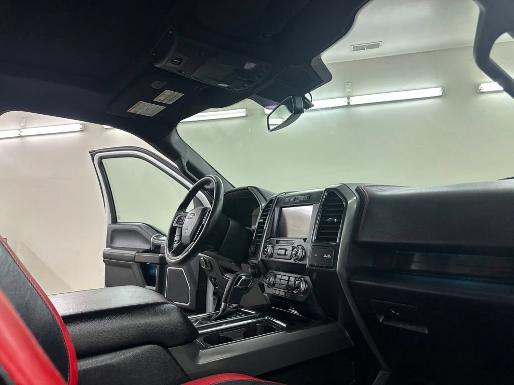 Used 2019 Ford F150 Lariat w/ Equipment Group 502A Luxury AWD/4WD image 22