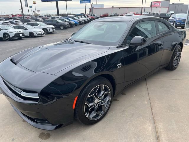 New 2025 Dodge Charger R/T w/ Plus Group image 2