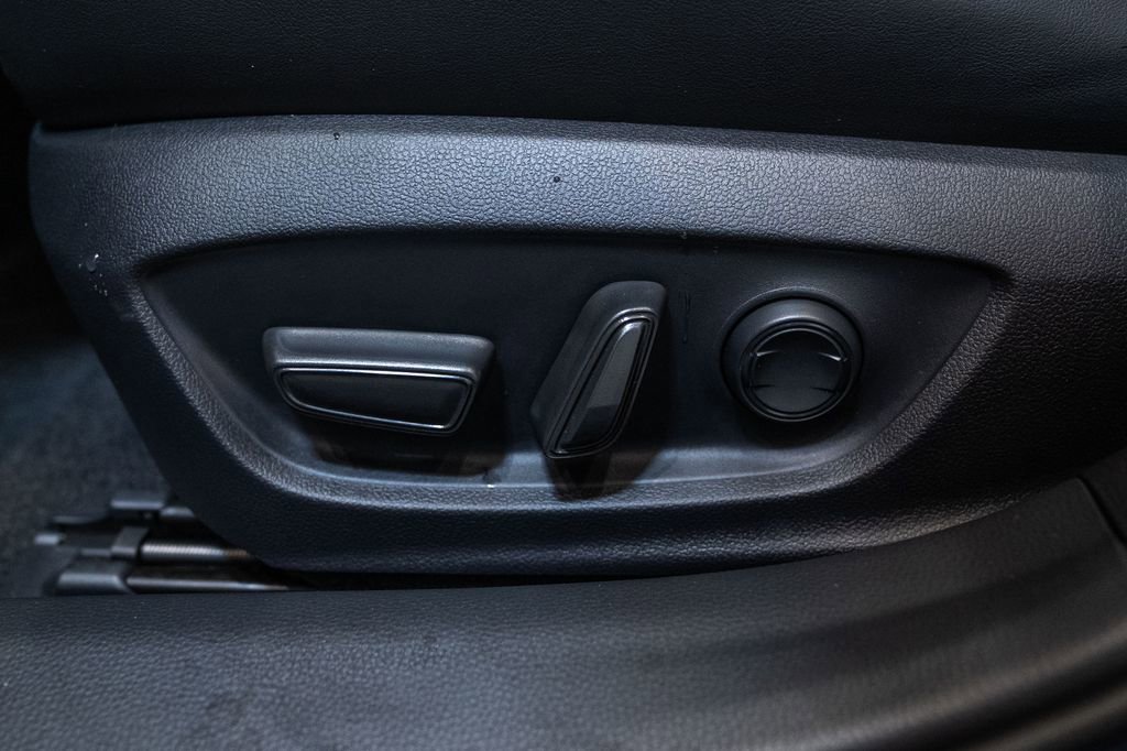 New 2026 Toyota Prius Plug-In Hybrid w/ Limited Premium Package image 17