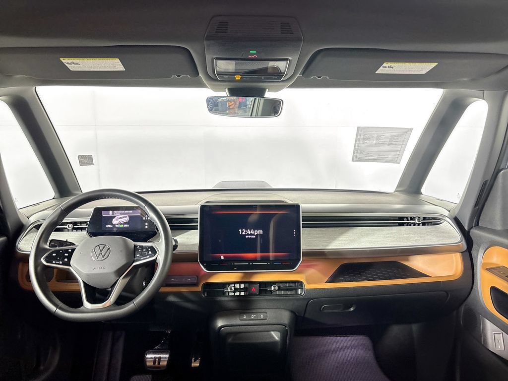 Certified 2025 Volkswagen ID. Buzz Pro S RWD image 14