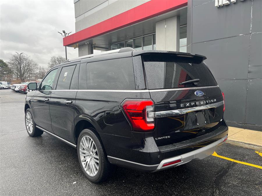 Used 2024 Ford Expedition Max Limited AWD/4WD image 6