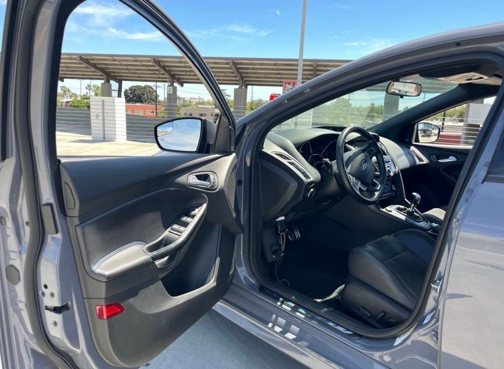 Used 2017 Ford Focus RS image 6