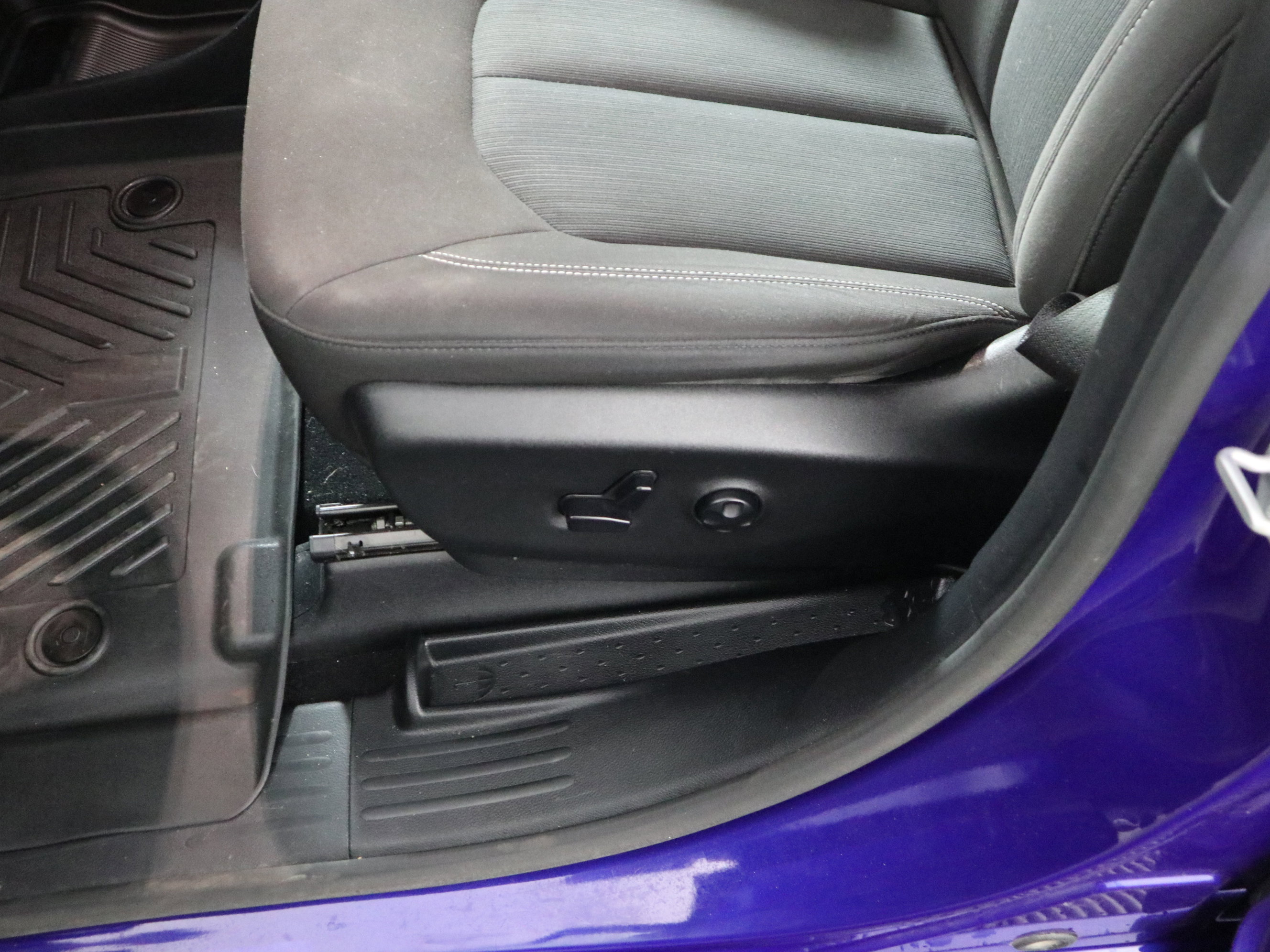 Used 2020 Chrysler Pacifica Touring w/ S Appearance Package image 22