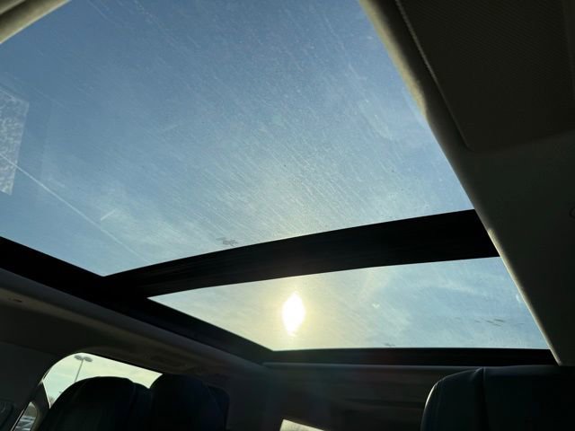 Certified 2025 Lincoln Navigator L Reserve image 21