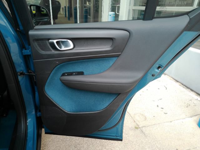 Used 2022 Volvo C40 P8 Recharge Ultimate AWD/4WD image 26